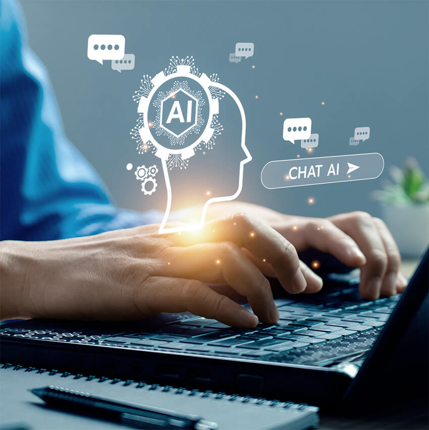 Mann am Laptop mit AI